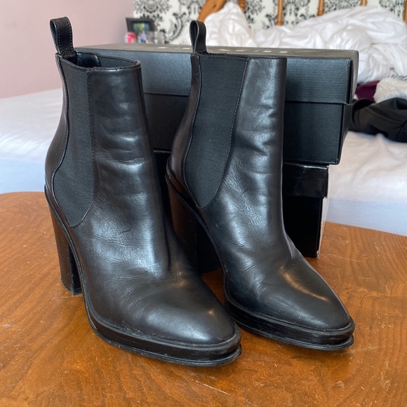 Aldo boots - Picture 6 of 9